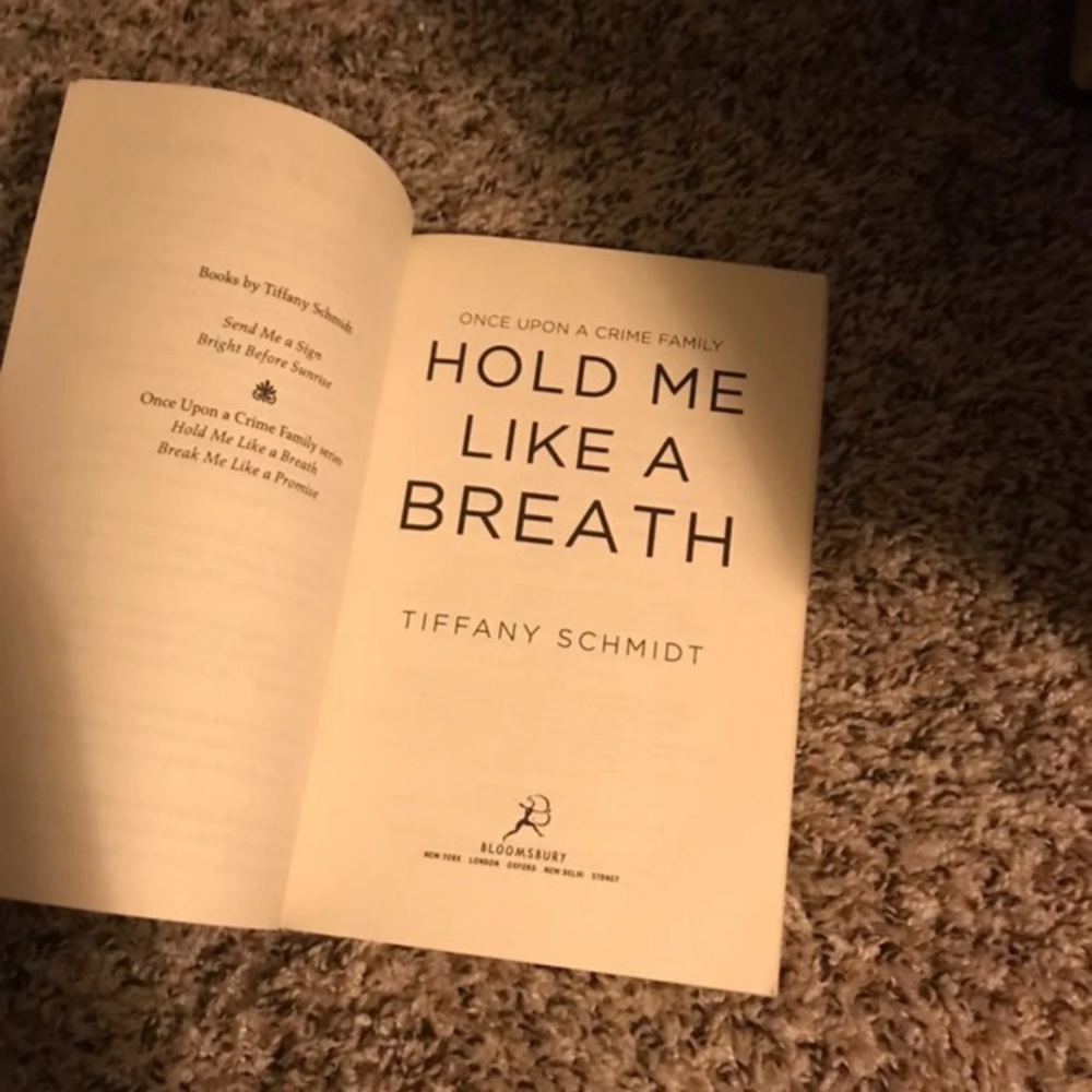 book - Picture 3 of 3